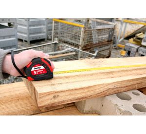 Cinta métrica acero 5 m x 19 mm