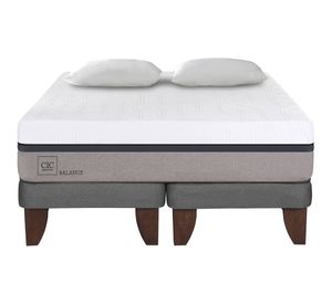 Cama europea king Balance + almohadas Cic