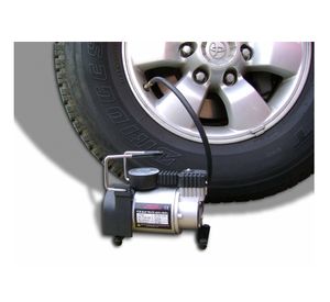 Compresor auto 150 PSI 12V HD-023 Calgary