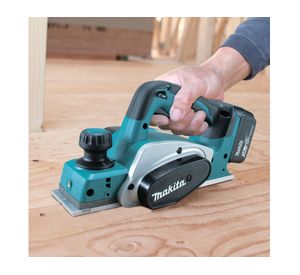 Cepillo 82 mm DKP180Z Makita