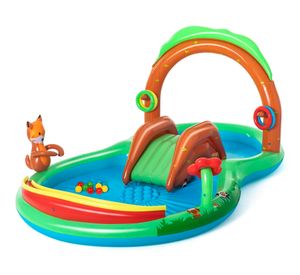 Centro de juegos infantil Bosque acogedor