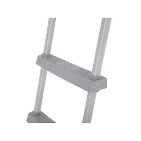 Escalera piscinas sobre superficie