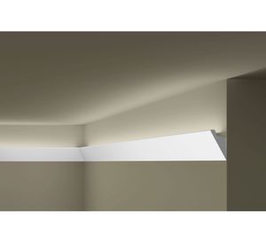 Moldura IL4 36 mm 6x200 cm