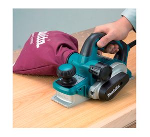 Cepillo 3 1/4'' 16000RPM 850W KP0810