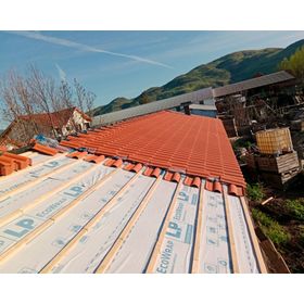 Teja de arcilla Wave 26x42 cm terracota