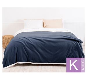 Frazadas Polar sherpa lisa azul oscuro king 1 un.