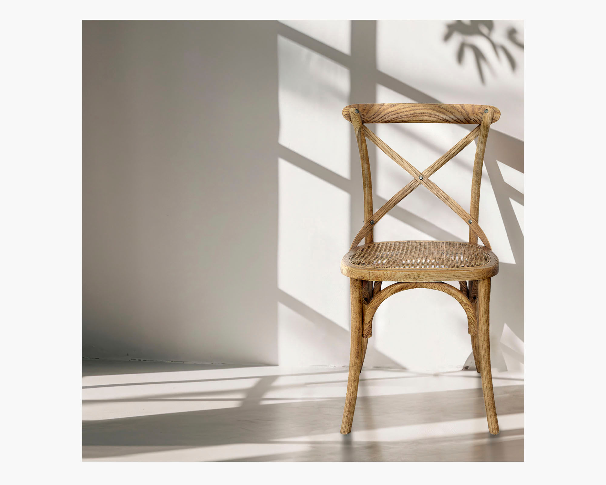 Silla comedor olmo/junco Tradition café envejecido | Easy.cl