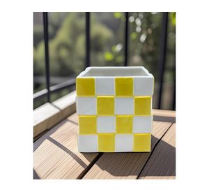 Maceta amarillo 17x16x16 cm