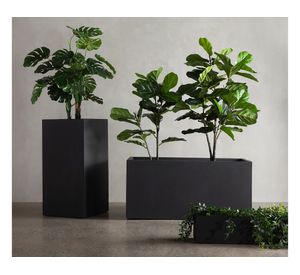 Macetero Patagonia alto negro 80x41x41 cm