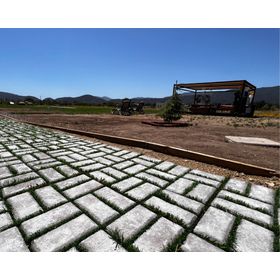 Adoquin Bloque Pasto 50x50x4.5 cm 1/2 pallet