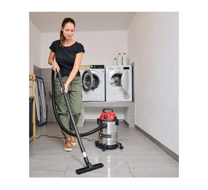 Aspiradora polvo agua TC-VC 2045 S 20 lt gris 900 W