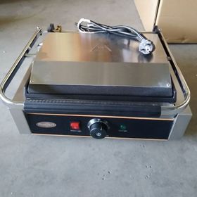 Plancha Sandwichera Panini Grill Lisa Acero Inox.