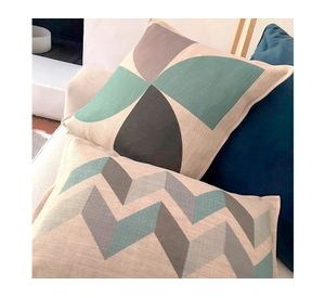 Cojín 45x45 cm Remolino verde arena