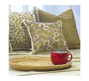 Cojín 45x45 cm Campanilla 3 crudo